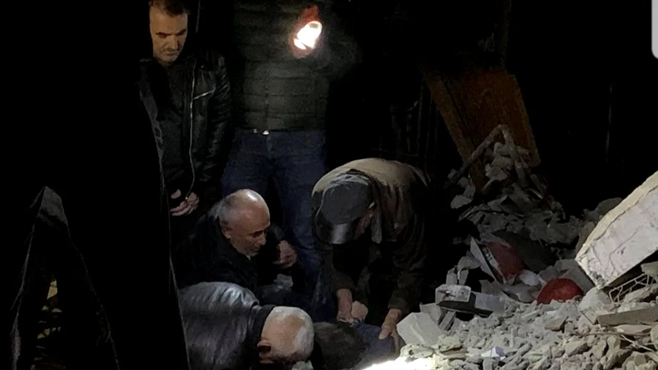 FOTO | Guvernul albanez a mulțumit militarilor români pentru ajutorul primit: Recunoștință infinită