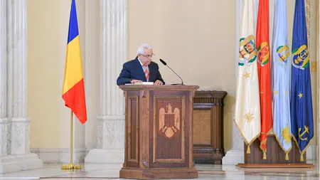 VIDEO | Din seria aventurilor ministrului Petre Daea: Cameramanii au fost nevoiți să o ia la fugă, după ce l-au „pierdut” într-un lan de porumb