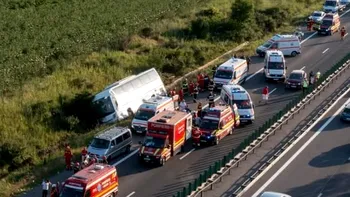 Care e starea copiilor răniți în urma ACCIDENTULUI de pe autostrada A2. Un băiat de 9 ani, în stare extrem de gravă