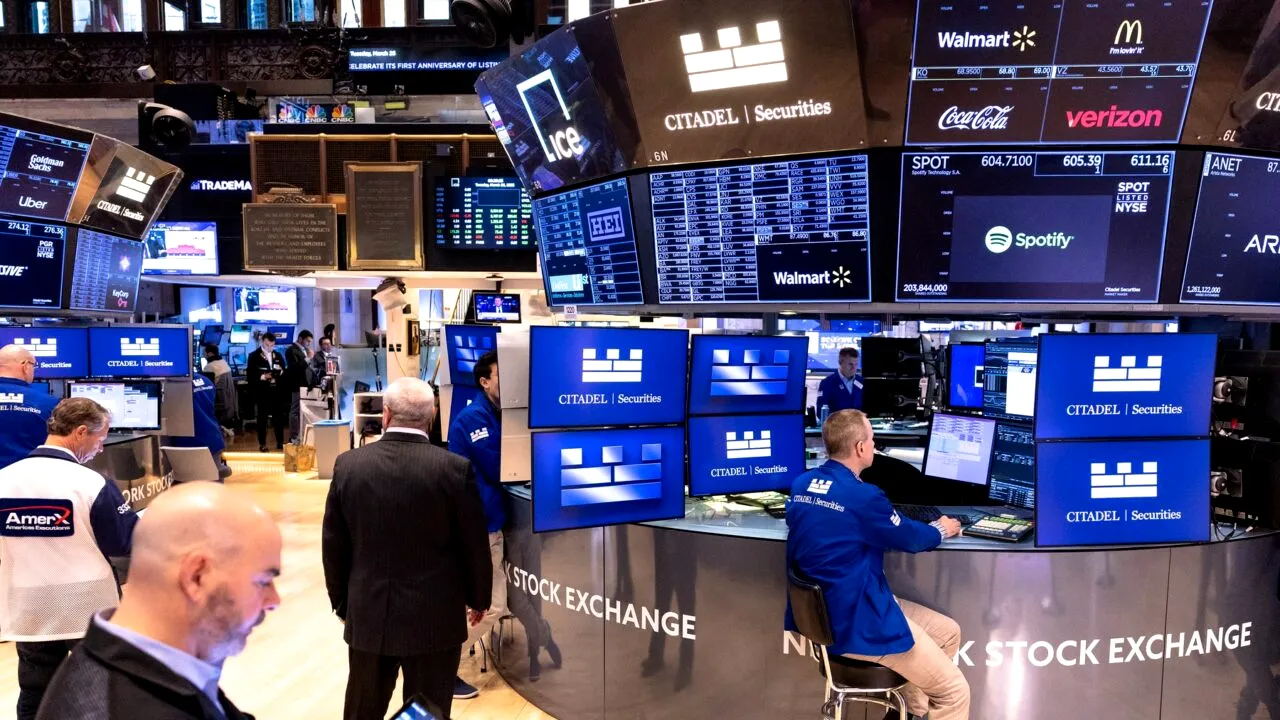 Corriere della Sera: Transferurile de CAPITAL în afara Statelor Unite sunt reale /Dar experții afirmă că adevărata cauză nu este Trump