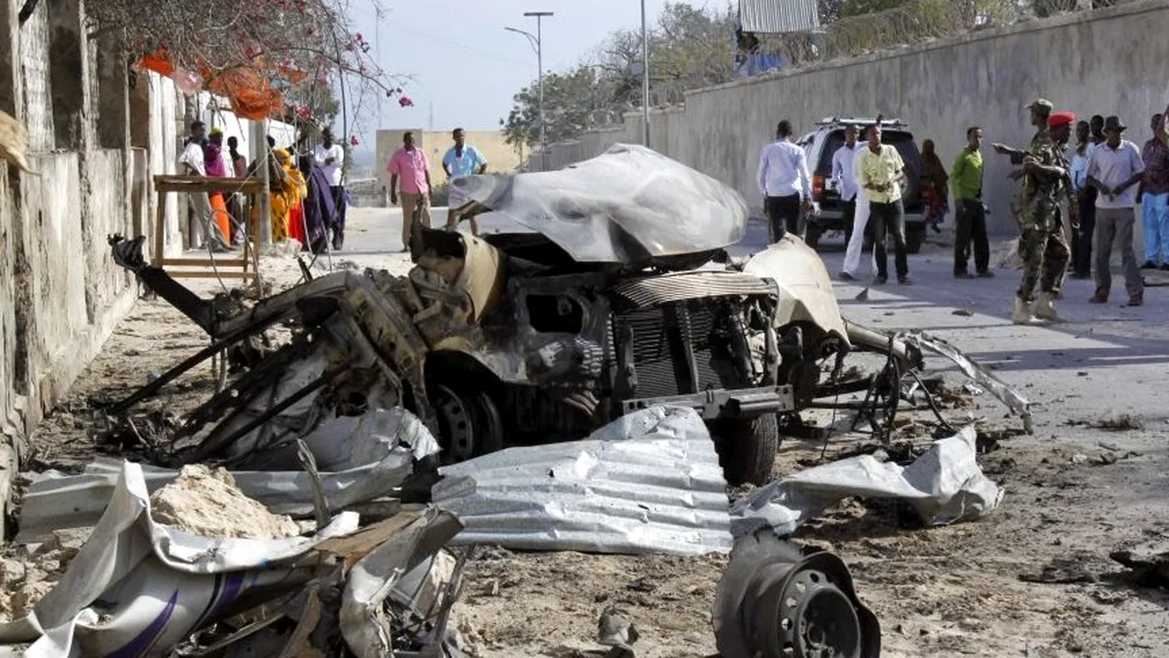 60 de morți într-un atac terorist în Somalia