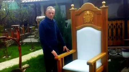 Scaunul pe care va sta Papa Francisc la Iași, făcut manual de un meșter român - FOTO