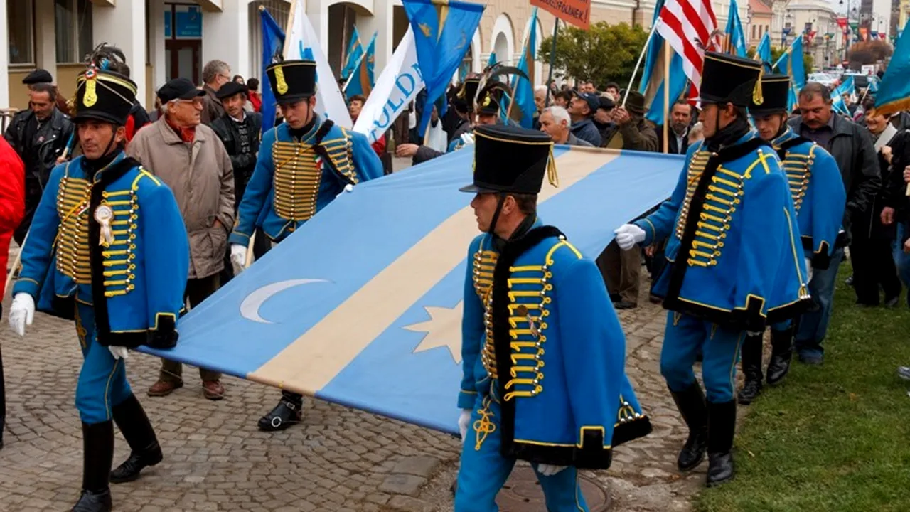 Peste 30 de primari din Ungaria vor primi steaguri secuiești, joi, la Budapesta