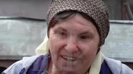 VIDEO. Soția unuia dintre ieșeni care au murit după ce băuseră spirt reacționează: Votca e apă chioară, spirtul e bun! Eu am avut noroc
