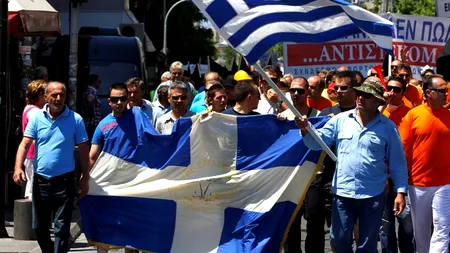 FT: Numai un sfert dintre germani consideră că Grecia ar trebui să rămână în zona euro sau să primească ajutoare suplimentare 