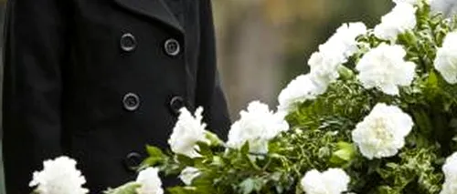 Doi frați ai fetiței a cărei înhumare a fost refuzată în Franța au murit în România