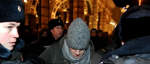 Alexei Navalnîi, ridicat de poliție în timp ce încerca să ajungă la susținătorii săi. Peste 130 de persoane au fost reținute în urma unui miting organizat la Moscova