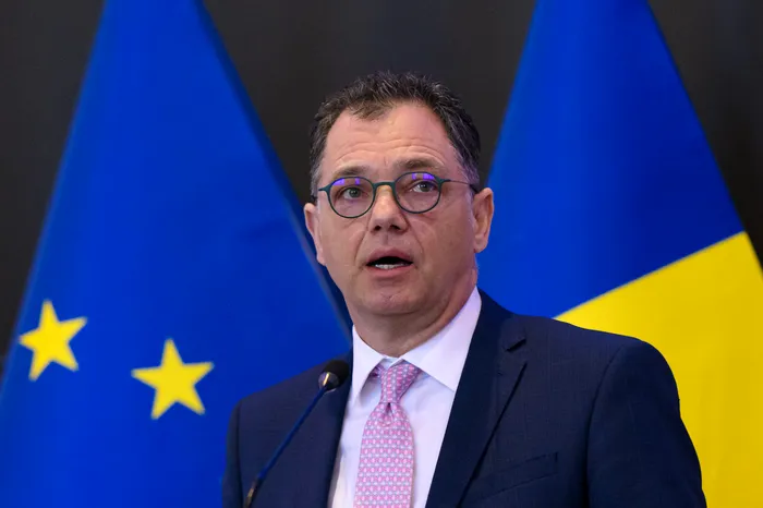 Radu Oprea spune cum s-au risipit cele 200 de milioane de euro din PNRR. Aceste declarații și alte stângăcii ne-au costat