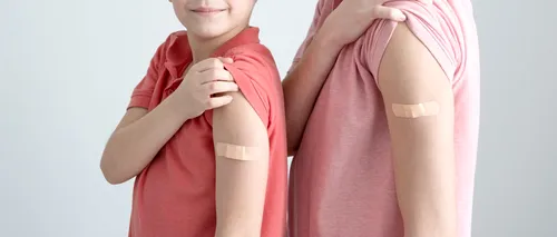 8 ȘTIRI DE LA ORA 8. Israel a scăzut la 12 ani vârsta minimă pentru administrarea celei de-a treia doze de vaccin anti-COVID