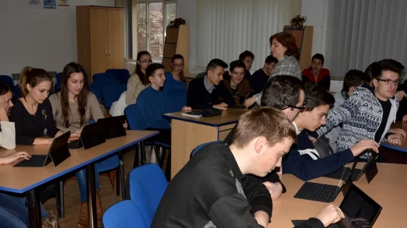 Colegiul digital sau cum introduci cu succes noile tehnologii în sala de clasă