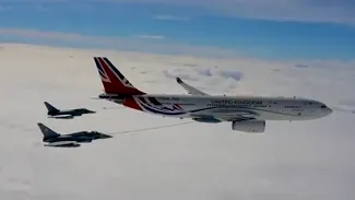 Regatul Unit va furniza sprijin logistic aeronavelor saudite pentru a contracara atacurile rebelilor houthi din Yemen