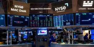 <span style='background-color: #c1a700; color: #fff; ' class='highlight text-uppercase'>ECONOMIE</span> Inflația ÎNCETINEȘTE în SUA, ceea ce intensifică presiunile asupra Fed pentru relaxarea politicii monetare