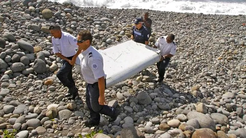 Este OFICIAL: Fragmentul de fuselaj găsit pe Insula Reunion aparține avionului malaysian dispărut