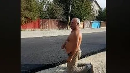 Un bărbat a căzut în genunchi și a sărutat asfaltul proaspăt pus pe strada sa / „Are omul dreptul de a se bucura?