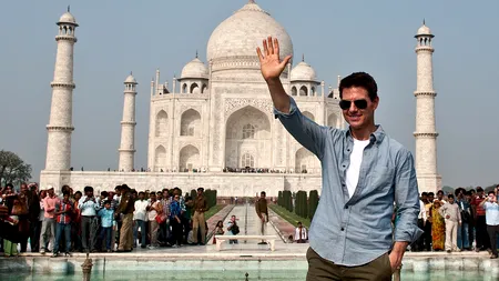 Tom Cruise a dat în judecată o revistă care l-a acuzat că și-a abandonat fiica cea mică