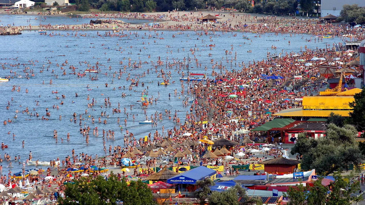 Confruntarea prețurilor: Pe ruta București-Constanța, mașina și trenul fac KO autocarul