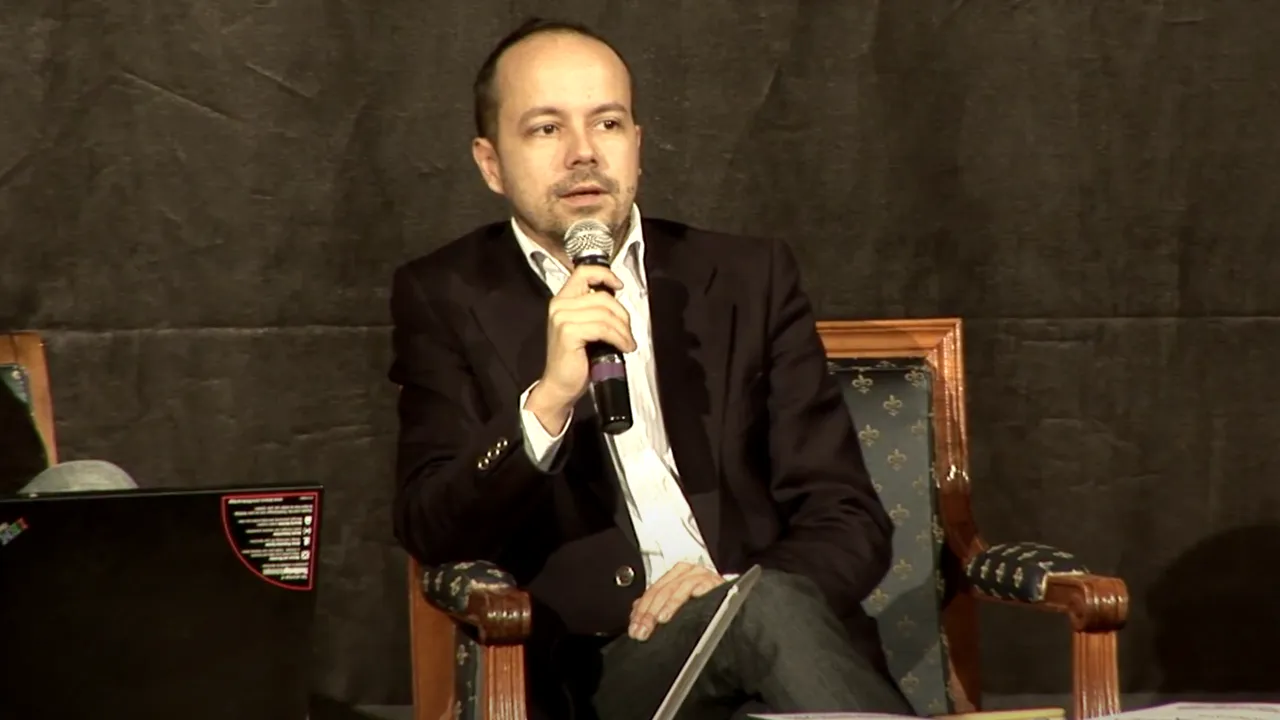 INTERVIU | Cum a ajuns România în criza de leadership de acum? Antropologul Alexandru Bălășescu: ”Oamenii vor să aibă ce pune pe masă și mulți se îndreaptă spre cei care le promit salvare”