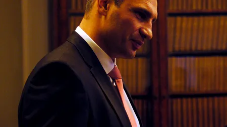 UPDATE | Război în Ucraina, ziua 649. Și primarul Kievului se ridică împotriva lui Zelenski/Hersonul, atacat puternic