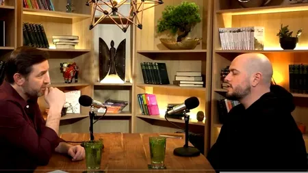 VIDEO| BRomania, la ALTCEVA cu Adrian Artene: Vlad Brumaru și Antonia au ținut să fie în mașină la CASCADORIA pe două roți. Reacțiile sunt pe bune