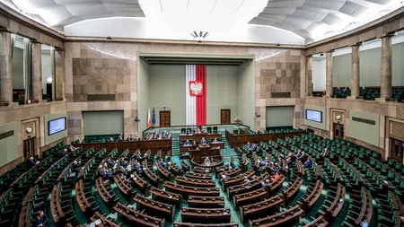 Parlamentul Poloniei, vot pentru încă o lege controversată. Restituirea bunurilor confiscate de comuniști, respinsă