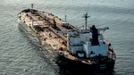 Financial Times: Căpitanii de petroliere, remunerați cu până la 100.000 de dolari pe lună pentru a traversa Strâmtoarea Ormuz