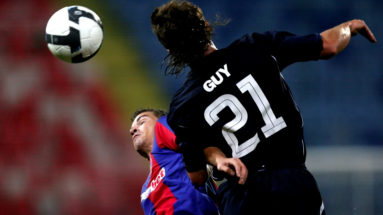 Fost jucător al echipei Steaua, suspendat cinci etape în Spania dupÃ£ ce a înjurat un arbitru