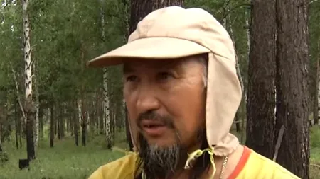 VIDEO | Șamanul care mergea pe jos la Moscova ca să-l exorcizeze pe Putin a ajuns la un spital psihiatric. Discipolii bărbatului fac acuzații grave