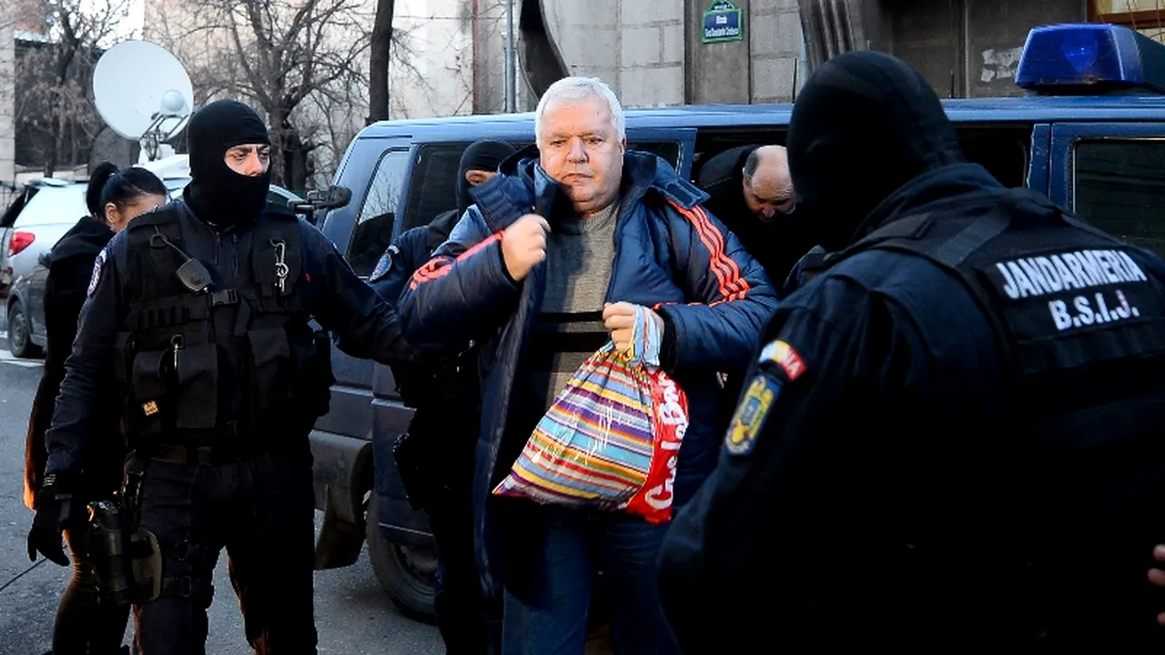 Primarul din Lupeni, Cornel Resmeriță, reținut de procurorii DNA în dosarul 