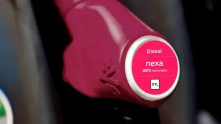 Pompa care i-a bulversat pe șoferi în benzinării. Este un nou tip de combustibil și are culoarea roz