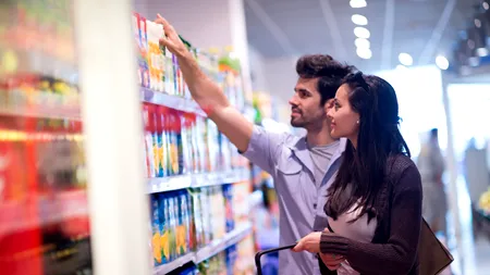 Două produse cumpărate de foarte mulți români, retrase de pe rafturile Kaufland / A fost detectat un număr mare de bacterii 