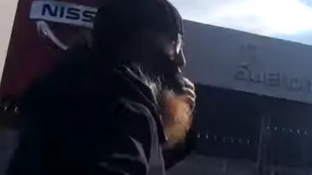 Comportament de golan al unui preot aflat într-un autobuz din Cluj. Ce a putut să-i răspundă unei femei care i-a atras atenția că nu poartă mască de protecție. “Cred că nu ai...”