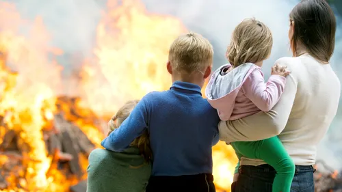 În ultimii opt ani, sute de copii au fost victime ale incendiilor la locuinţe