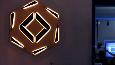 Digital Nation lansează Saro, AI care revoluționează învățarea pentru studenți și elevi, cu susținerea unui grant de 700.000 de dolari