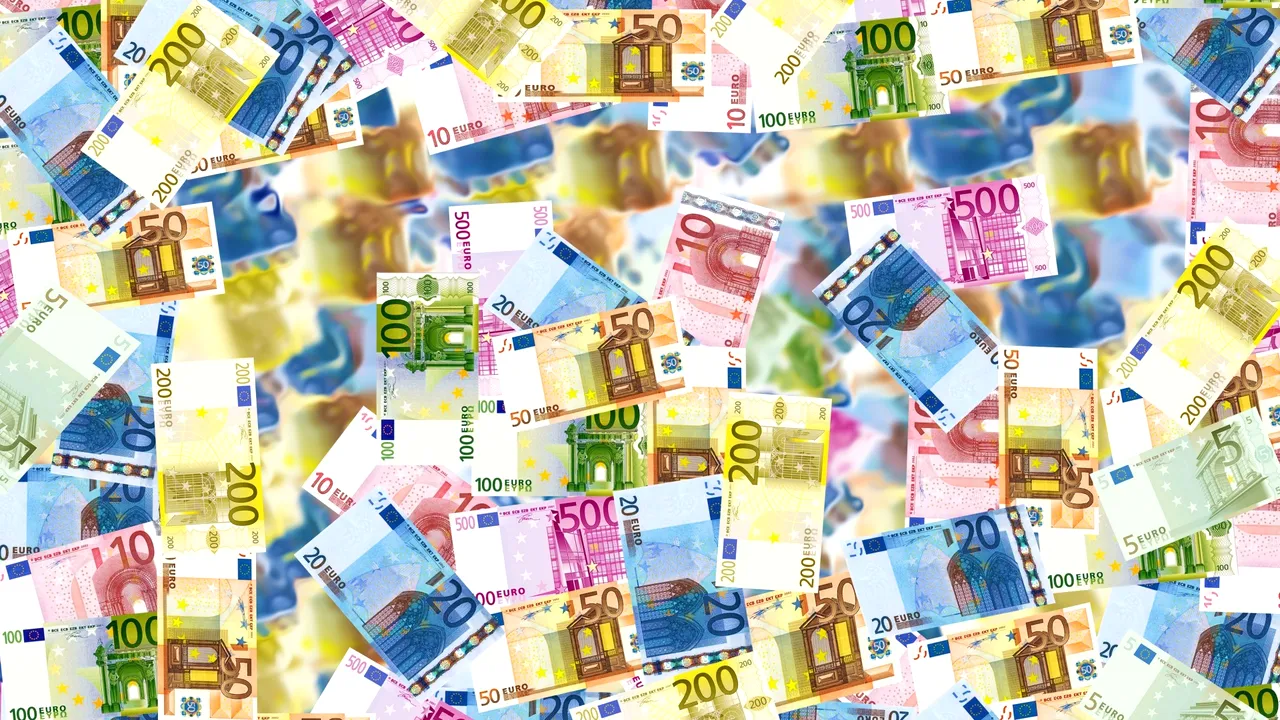 România îndeplinește majoritatea criteriilor pentru adoptarea euro. Ce ne mai desparte de moneda unică