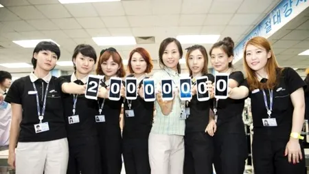 VÂNZĂRI RECORD LA SAMSUNG. 20 de milioane de telefoane Galaxy SIII, vândute în 100 de zile