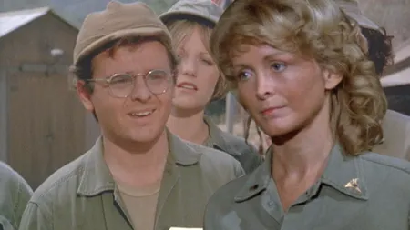 Judy Farrell, vedeta din serialul M.A.S.H a MURIT la 84 de ani. Un atac cerebral i-a „smuls” glasul