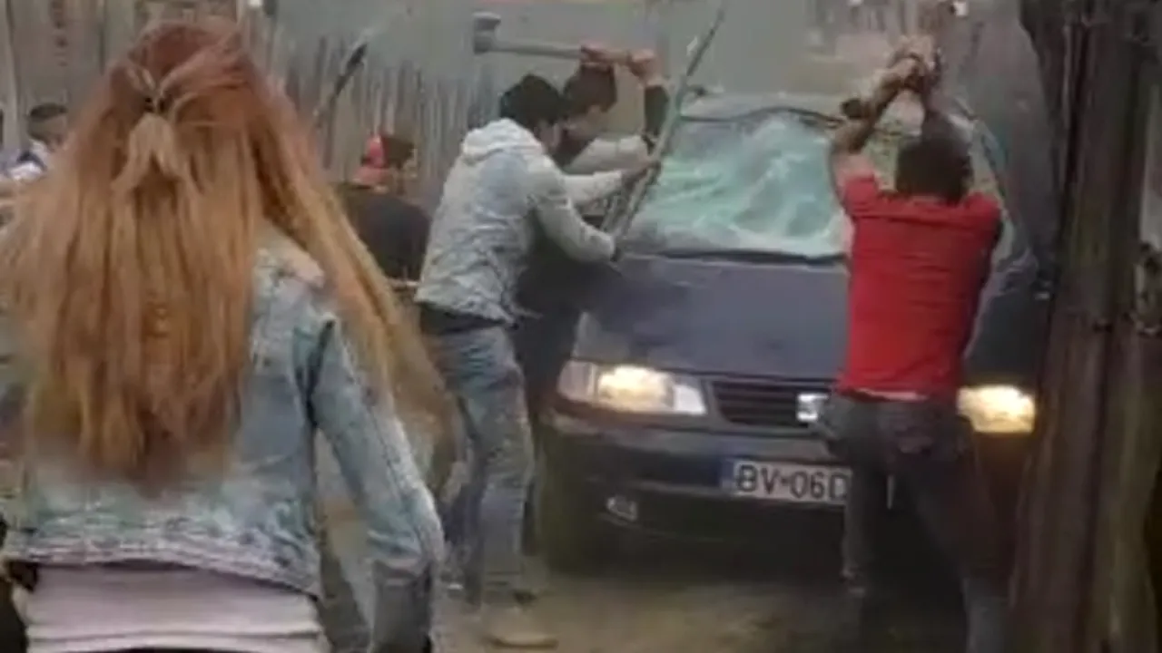 CONFLICT. Măcel într-o localitate din Brașov, în ziua de Paște. Un bărbat a fost strivit cu mașina!