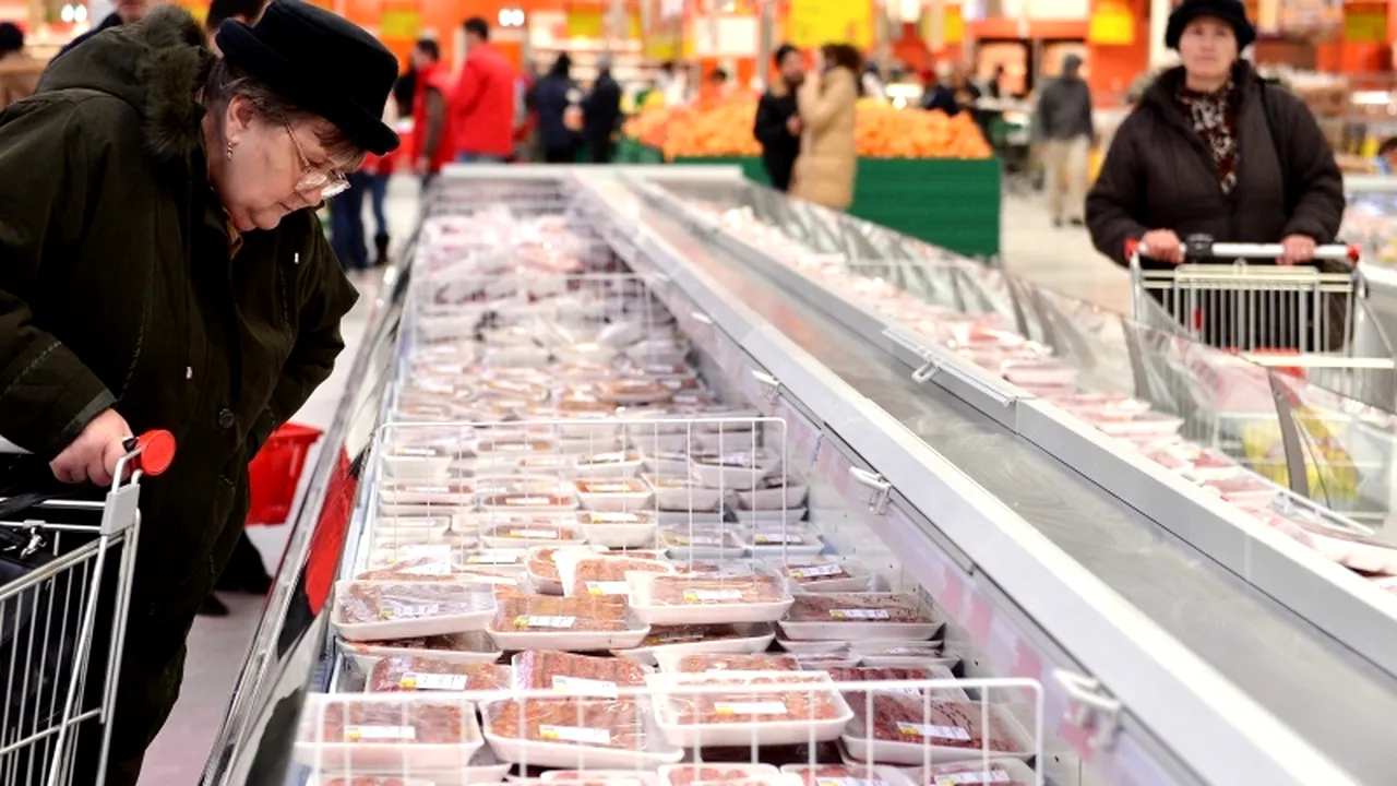 Soția patronului firmei care distribuit în 36 de județe 2.000 de caserole de mici ce ar conține carne de cal lucrează la DSV Prahova
