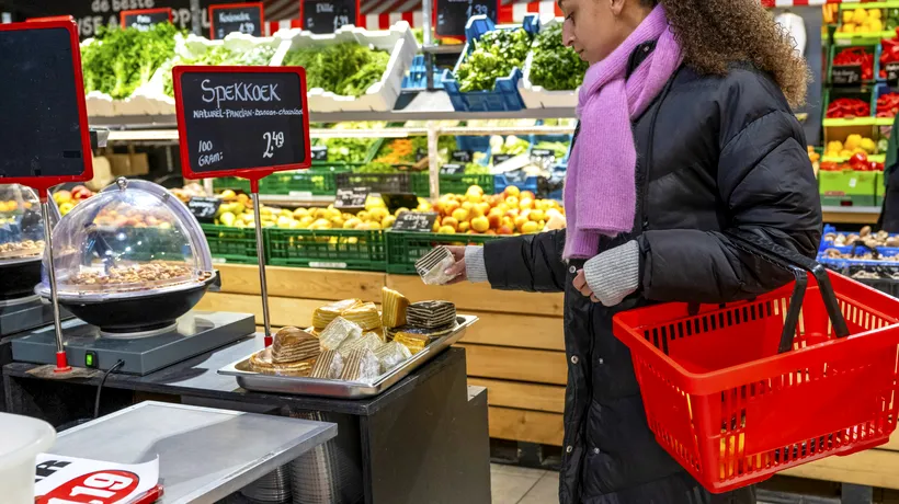 Tentativă de ÎNȘELĂCIUNE în numele unui supermarket din România. Clienții sunt păcăliți că vor primi bani