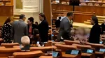Chemat din vacanţă la plen, deputatul PSD Sergiu Constantinescu, soţul jurnalistei Alessandra Stoicescu, a venit cu copilul la serviciu