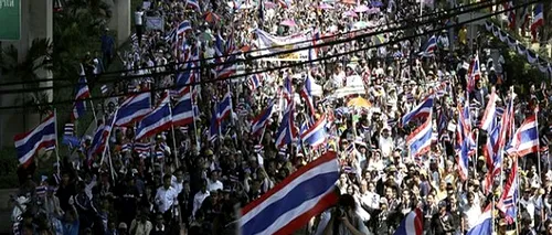 Manifestanți au pătruns fără să întâmpine rezistență în sediul Guvernului thailandez
