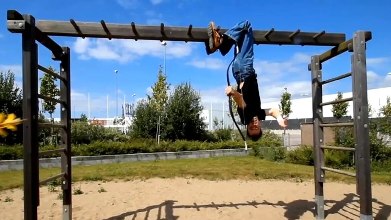 Cel mai rapid arcaș din lume: Lars Andersen face cu săgețile ceea ce nimeni nu credea că este posibil