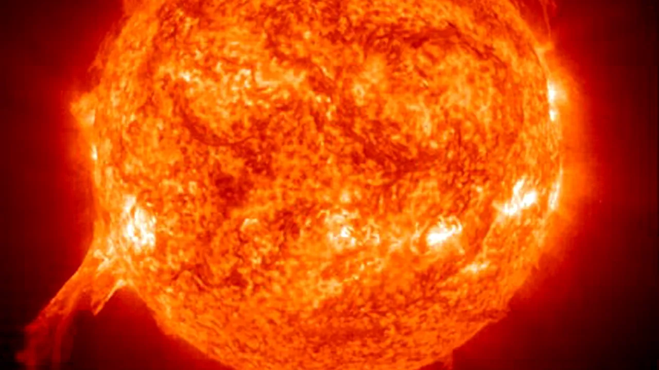 Pământul ar putea fi lovit de o „megafurtună