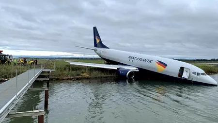 Un avion al West Atlantic, aterizare pe malul unui lac din Franța! – VIDEO