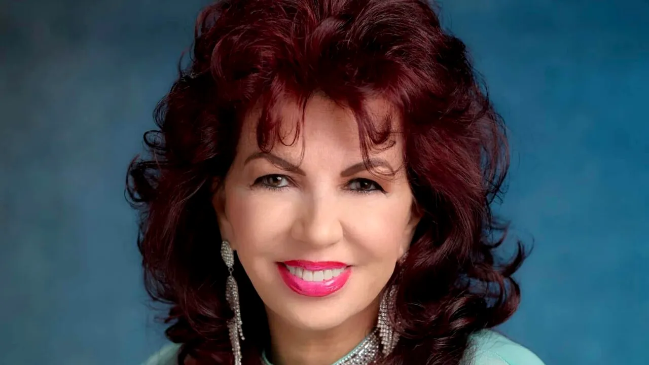 Carmen Harra, noi previziuni pentru finalul anului 2022. Ce se va întâmpla cu românii