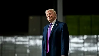 Trump anunță că „un număr imens“ de petroliere goale se îndreaptă spre SUA pentru a se aproviziona cu petrol și gaze