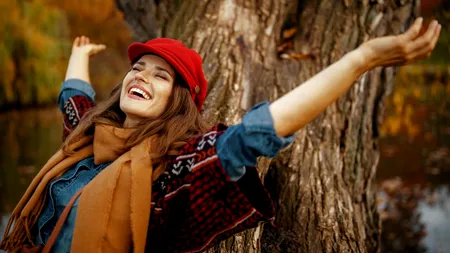 Vremea rămâne caldă până miercuri în aproape toată țara, cu maxime de până la 17 °C