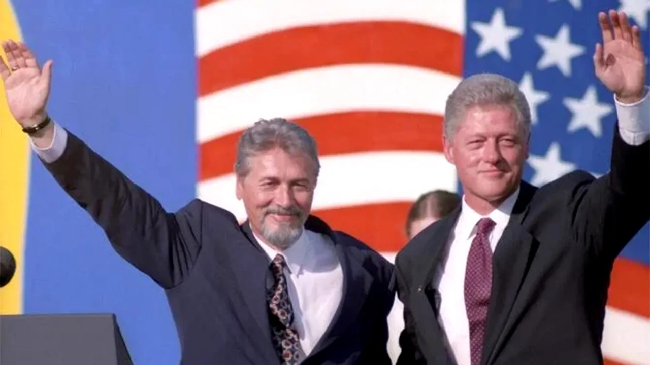 Cum arată acum Emil Constantinescu, la 24 de ani de când a fost președintele României. Ce pensie primește