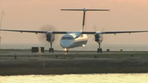 Un avion de pasageri, la un pas de o mare tragedie: o dronă era să omoare zeci de oameni