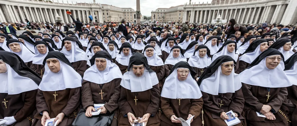 SCANDAL la Vatican. Fondatoarea revistei pentru femei  a demisionat, după ce a acuzat ABUZAREA SEXUALĂ a călugărițelor: Aruncăm prosopul